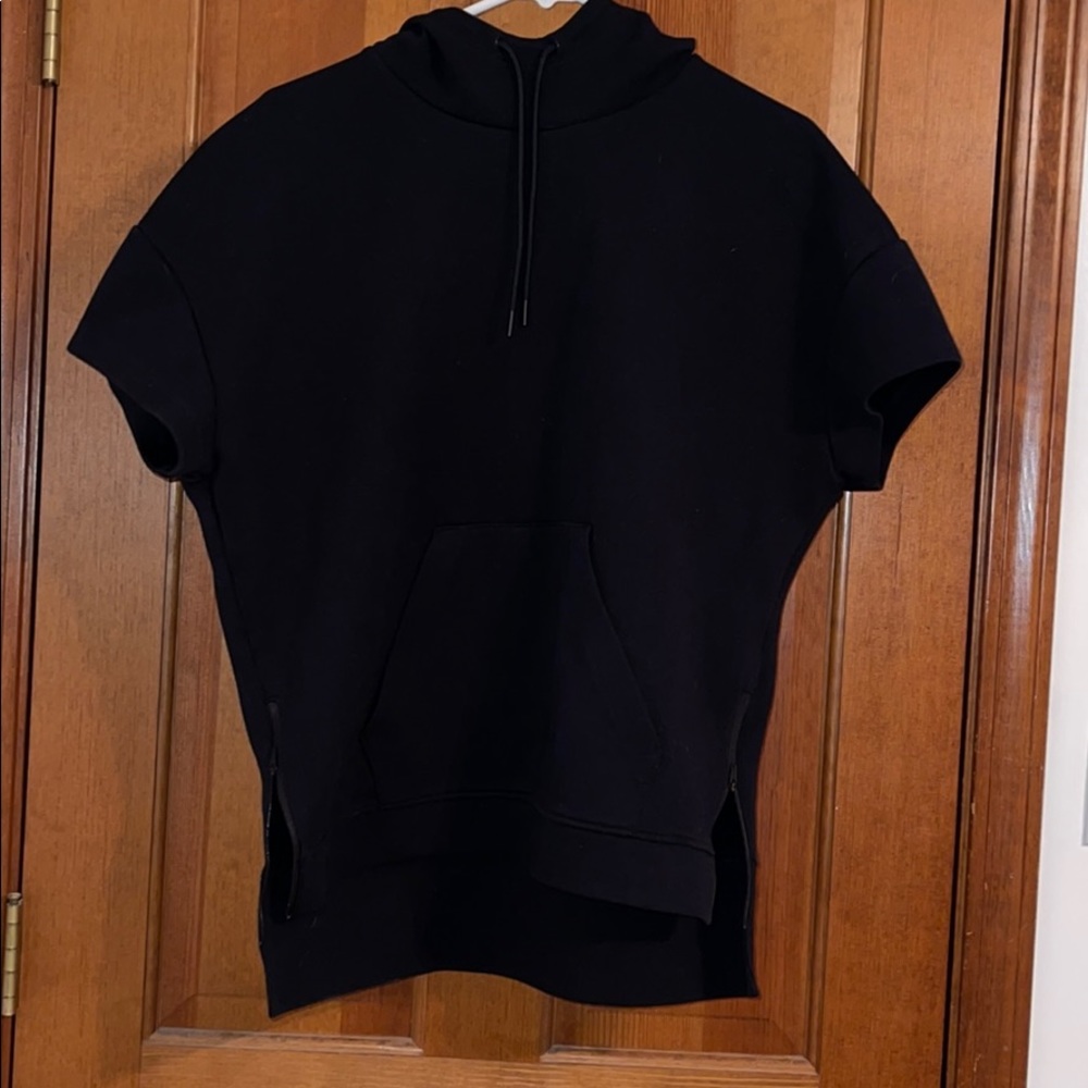Black Short sleeve hoodie